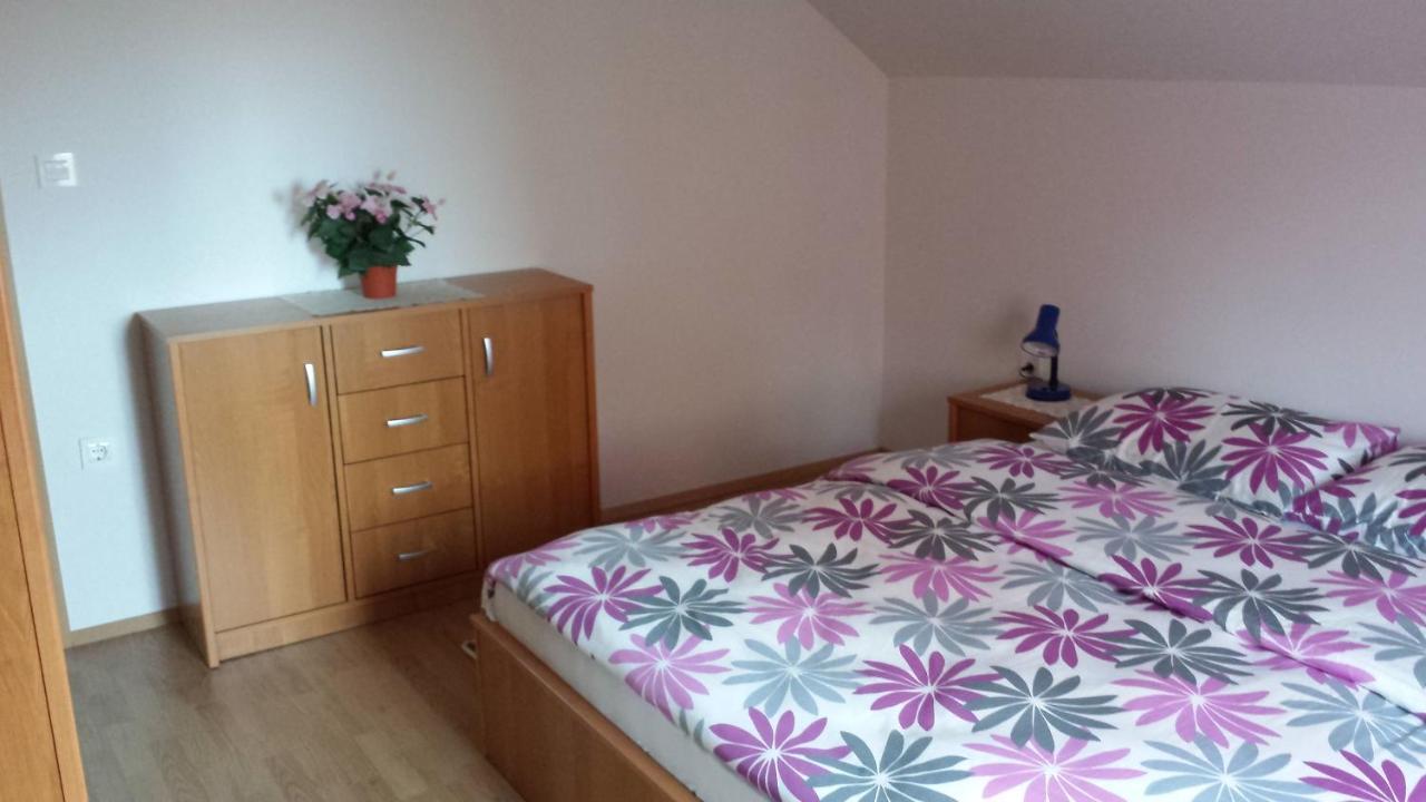 Apartment House Sumrak Bizeljsko Ngoại thất bức ảnh